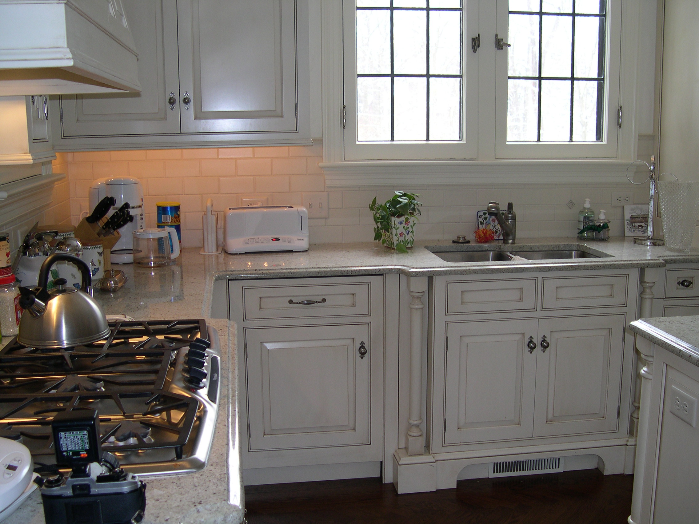 Custom Built Kitchen Painted And Glazed With Beaded Inset Doors